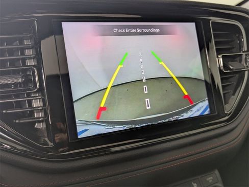 Used 2024 Dodge Durango GT image 22