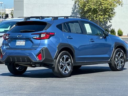 Used 2024 Subaru Crosstrek 2.0i Premium AWD/4WD image 2