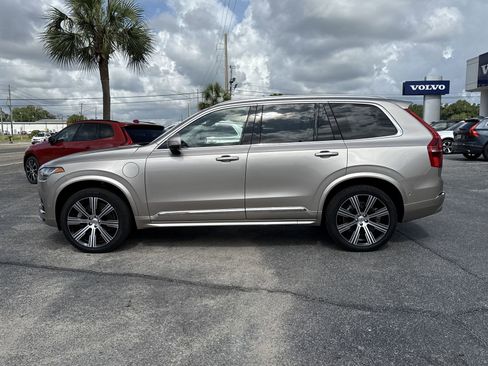 Used 2024 Volvo XC90 T8 Plus w/ Protection Package Premier image 2