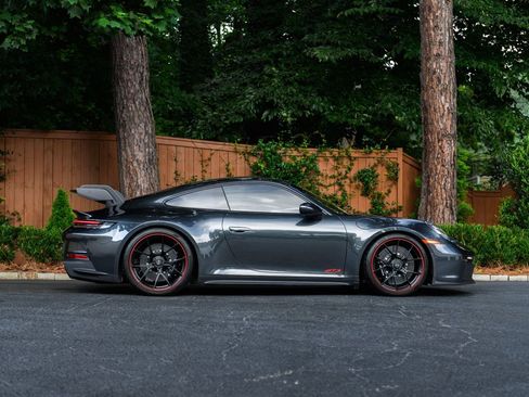 Used 2022 Porsche 911 GT3 RWD image 5