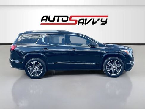 Used 2019 GMC Acadia Denali w/ Technology Package FWD image 8