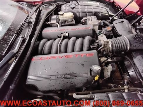 Used 2001 Chevrolet Corvette Coupe w/ Preferred Equipment Group2 image 9
