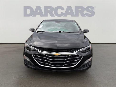 Used 2024 Chevrolet Malibu LT FWD image 2