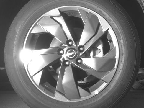 Used 2025 Nissan Rogue SV image 13