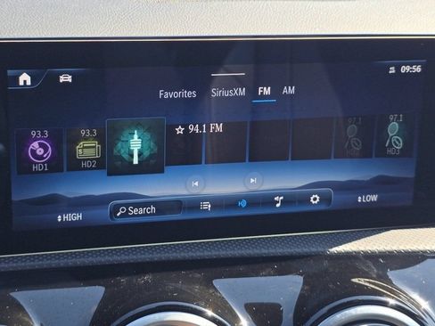 Used 2025 Mercedes-Benz CLA 250 4MATIC image 6