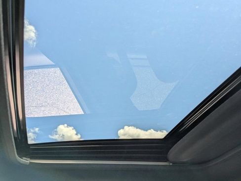 New 2026 Toyota Sienna Limited FWD image 19