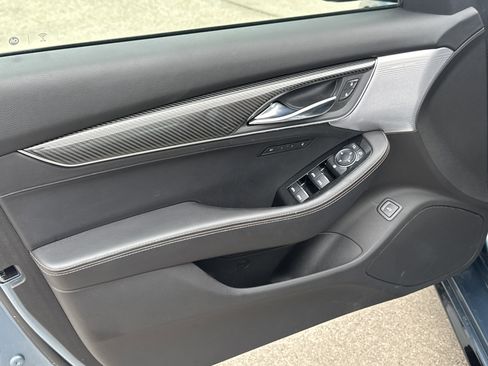 Used 2023 Cadillac CT5 Sport RWD image 3
