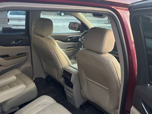 Used 2018 GMC Acadia Denali w/ Technology Package image 24