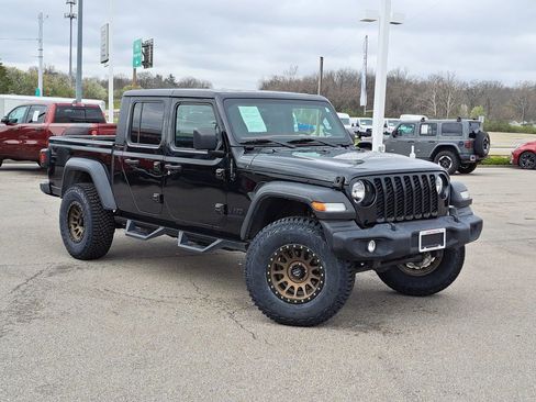 Used 2021 Jeep Gladiator Sport w/ Trailer Tow Package AWD/4WD image 25