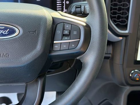 Used 2025 Ford Ranger XL RWD image 11