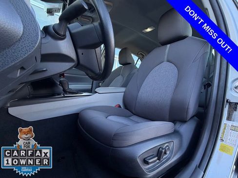 Used 2024 Toyota Camry LE image 2