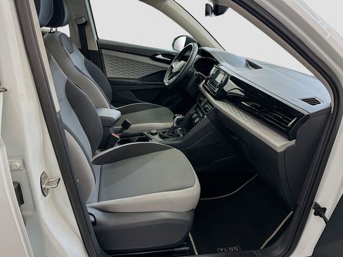 Used 2023 Volkswagen Taos S w/ Driver Assistance Package image 31