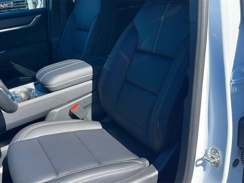 New 2026 GMC Acadia Elevation w/ Black Edition image 10