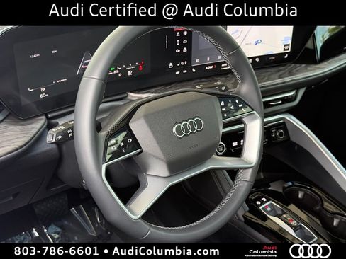 Used 2025 Audi Q5 Premium AWD/4WD image 18