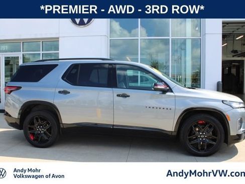 Used 2023 Chevrolet Traverse Premier w/ Redline Edition AWD/4WD image 5