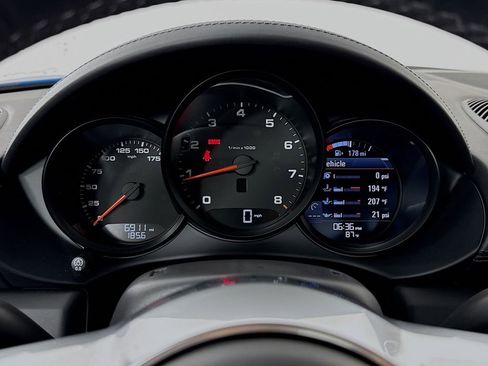 Certified 2024 Porsche 718 Cayman RWD image 16