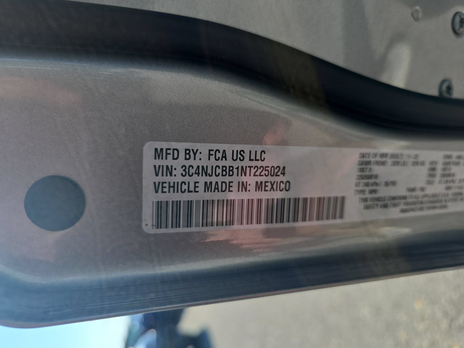 Used 2022 Jeep Compass Latitude w/ Sun and Sound Group FWD image 34