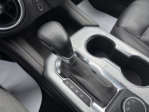 Used 2024 Chevrolet Blazer LT image 21