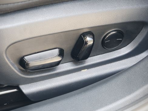 Used 2024 Lexus ES 350 w/ Premium Package FWD image 31