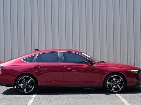Used 2023 Honda Accord Sport image 49