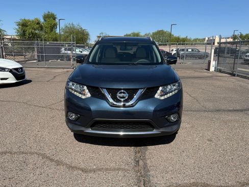 Used 2015 Nissan Rogue SL FWD image 2