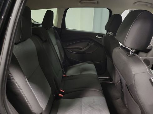 Used 2017 Ford Escape SE image 22