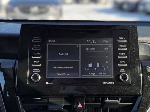 Used 2022 Toyota Camry SE image 14