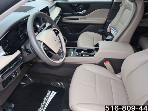 Used 2022 Lincoln Corsair AWD w/ Equipment Group 101A image 15