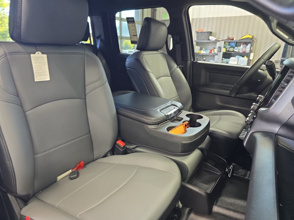 New 2027 RAM 3500 Tradesman w/ Chrome Appearance Group A AWD/4WD image 10