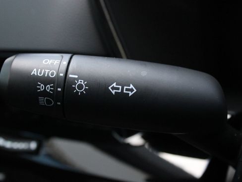 Used 2025 Honda CR-V EX-L image 34