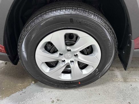 New 2025 Toyota RAV4 LE image 10