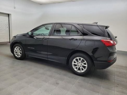 Used 2021 Chevrolet Equinox LS w/ LS Convenience Package FWD image 3
