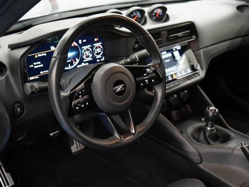 Used 2024 Nissan Z Performance w/ Floor Mat Package image 3
