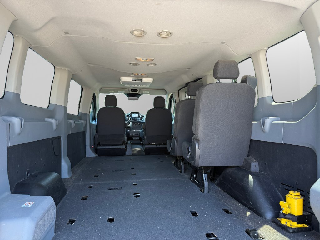 Used 2016 Ford Transit 350 XLT RWD image 13
