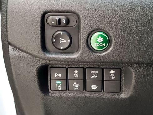 Certified 2023 Honda Ridgeline Black Edition image 35