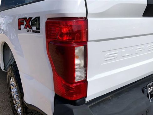 Used 2020 Ford F250 XLT w/ XLT Premium Package AWD/4WD image 29
