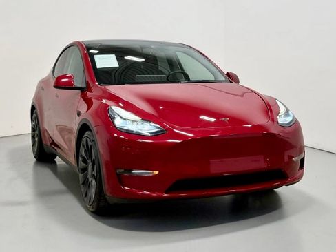 Used 2022 Tesla Model Y Performance AWD/4WD image 10