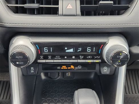 Used 2023 Toyota RAV4 XLE image 20