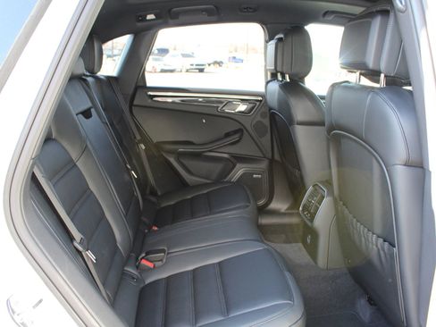 New 2026 Porsche Macan Turbo image 24