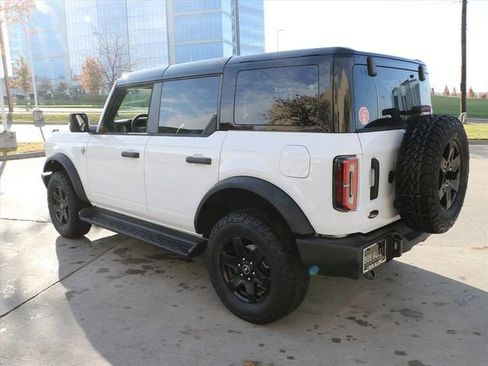 New 2025 Ford Bronco Outer Banks image 4