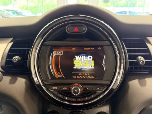 Used 2018 MINI Cooper Convertible FWD image 31