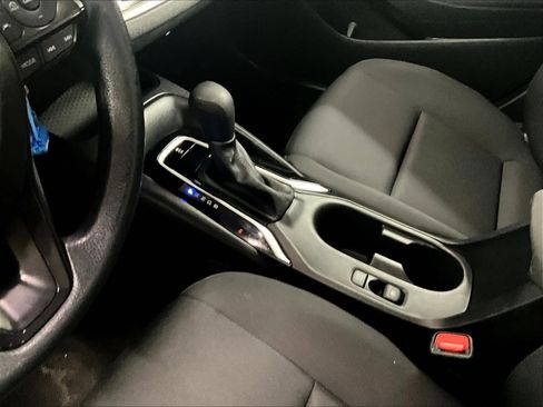 Used 2023 Toyota Corolla LE image 20