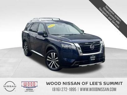 Used 2024 Nissan Pathfinder Platinum w/ Cargo Package