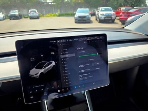 Used 2020 Tesla Model Y Long Range AWD/4WD image 49