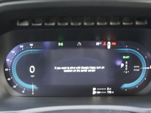 New 2025 Volvo XC90 T8 Plus w/ Protection Package Premier image 13