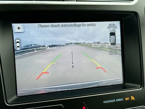 Used 2018 Ford Explorer Limited image 17