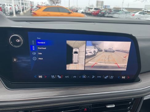 Certified 2025 Chevrolet Tahoe Premier image 32