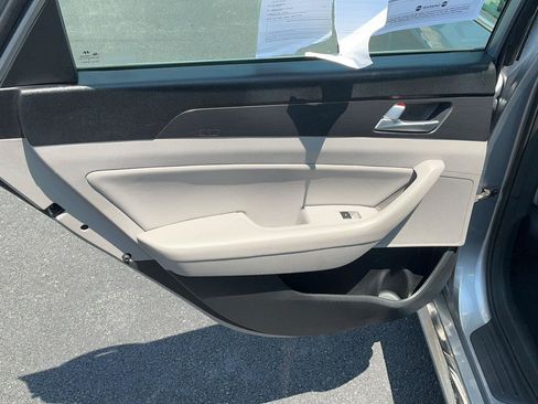 Used 2015 Hyundai Sonata Sport FWD image 24