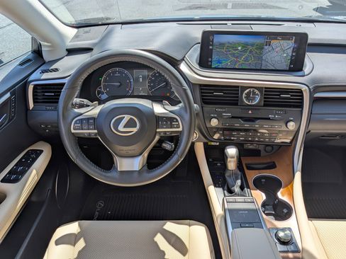 Certified 2022 Lexus RX 350 AWD w/ Premium Package image 17