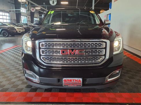 Used 2019 GMC Yukon SLT AWD/4WD image 3